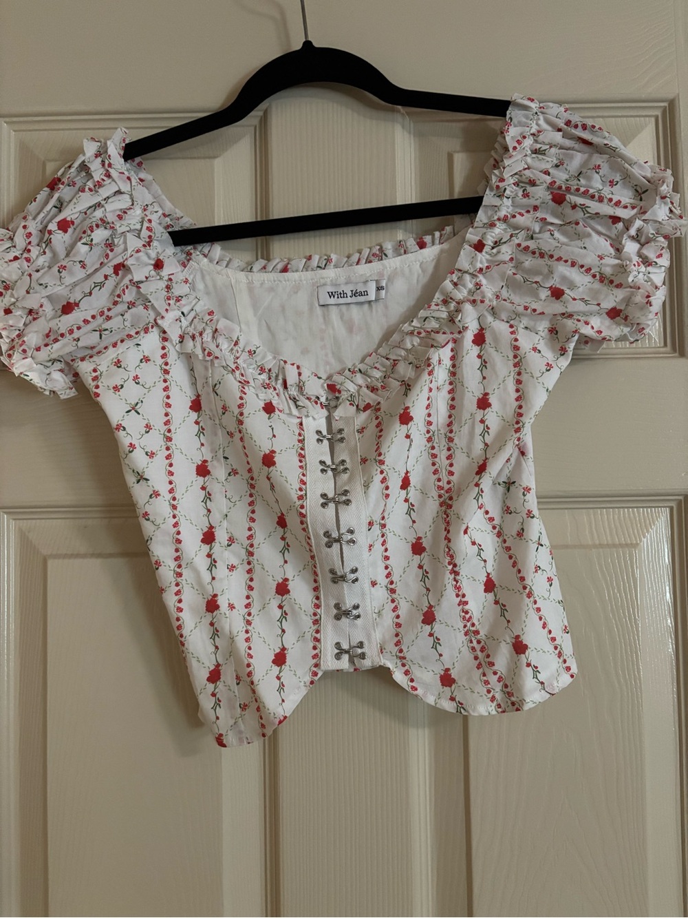 With Jean White Red Floral Hook-Front Corset Crop Top